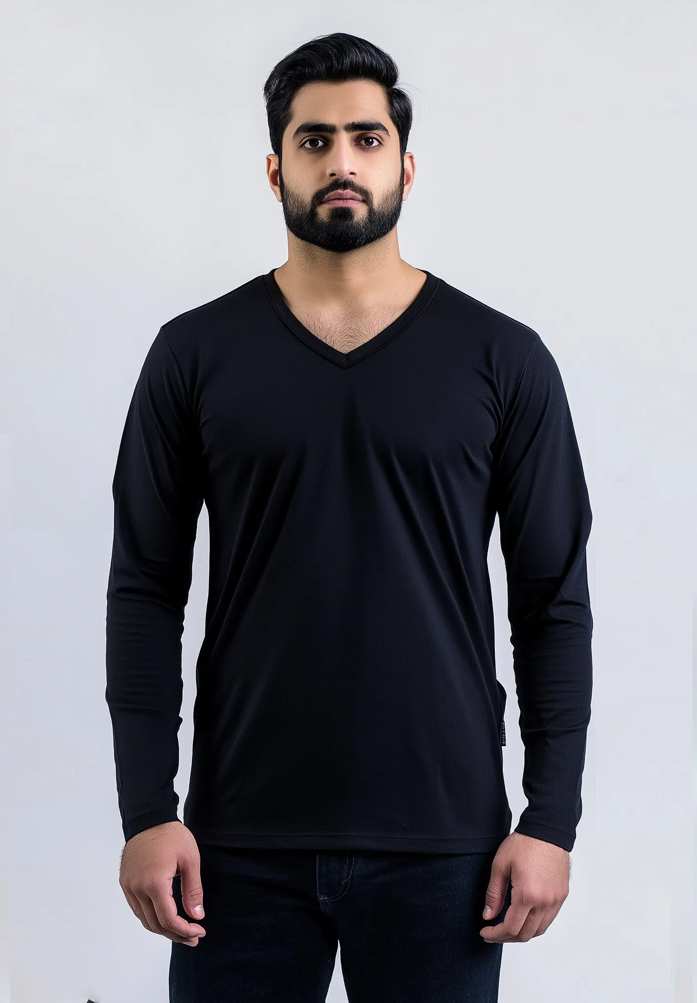 Men's Essential V Neck (Full Sleeves)