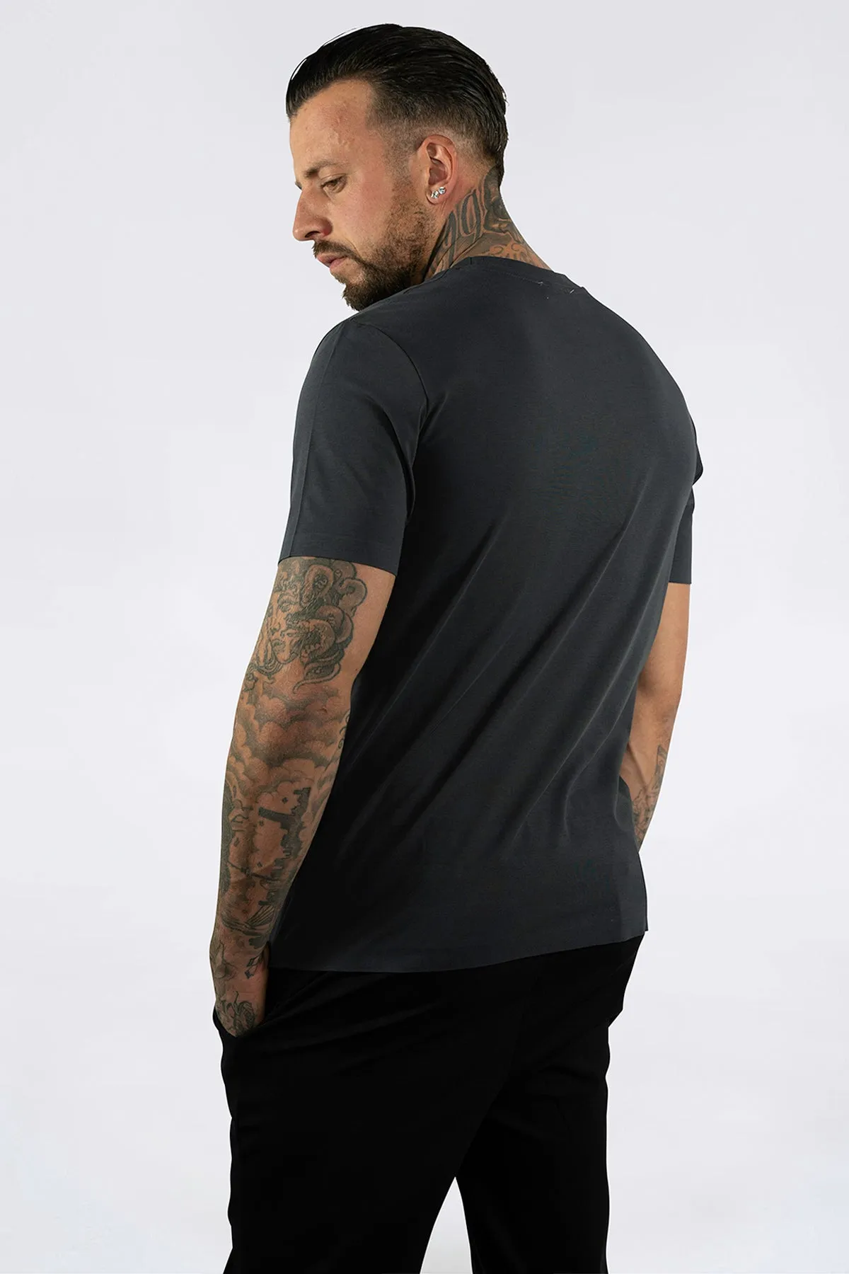 THE LAURO T SHIRT - BASIC SEAMLESS