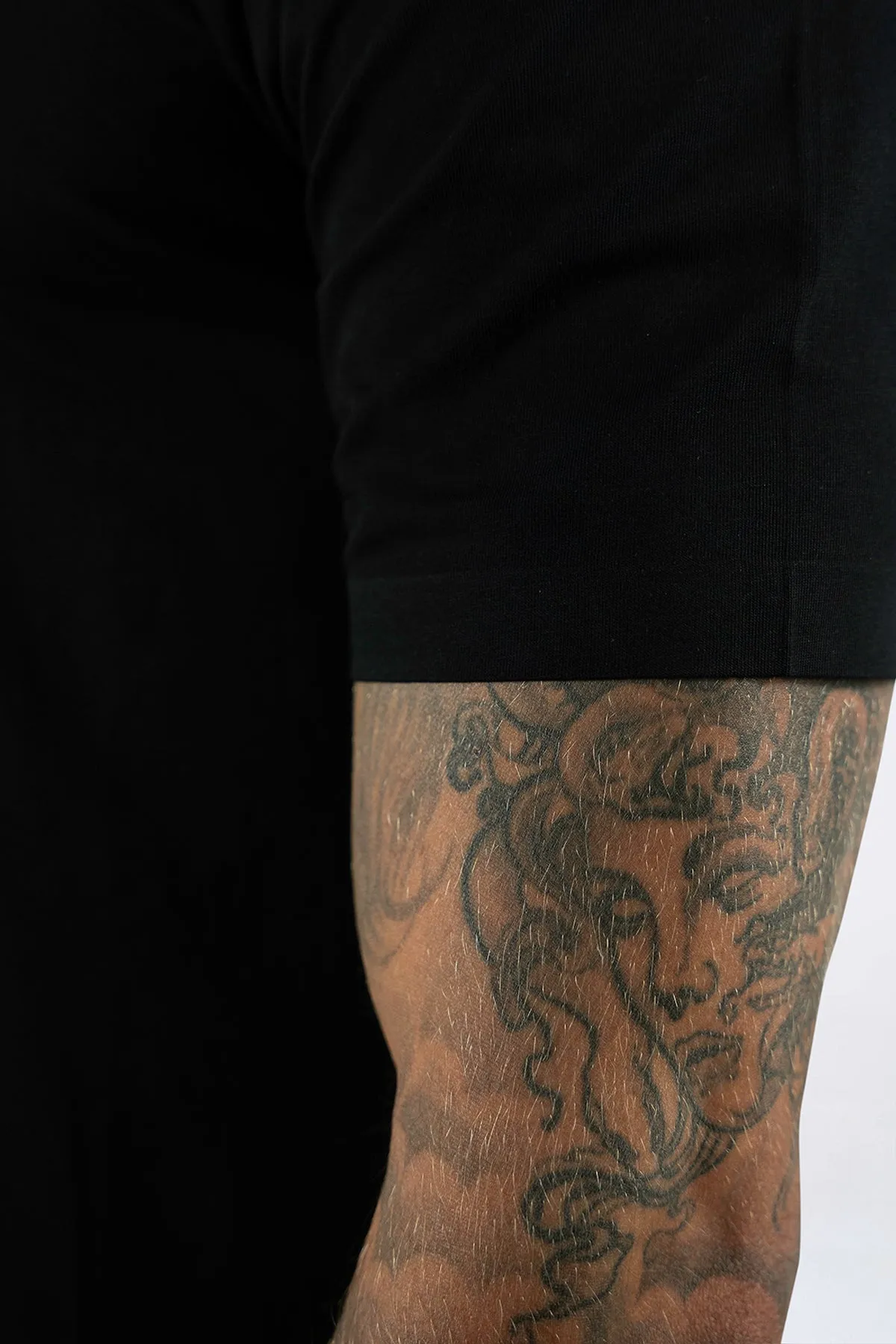 THE LAURO T SHIRT - BASIC SEAMLESS
