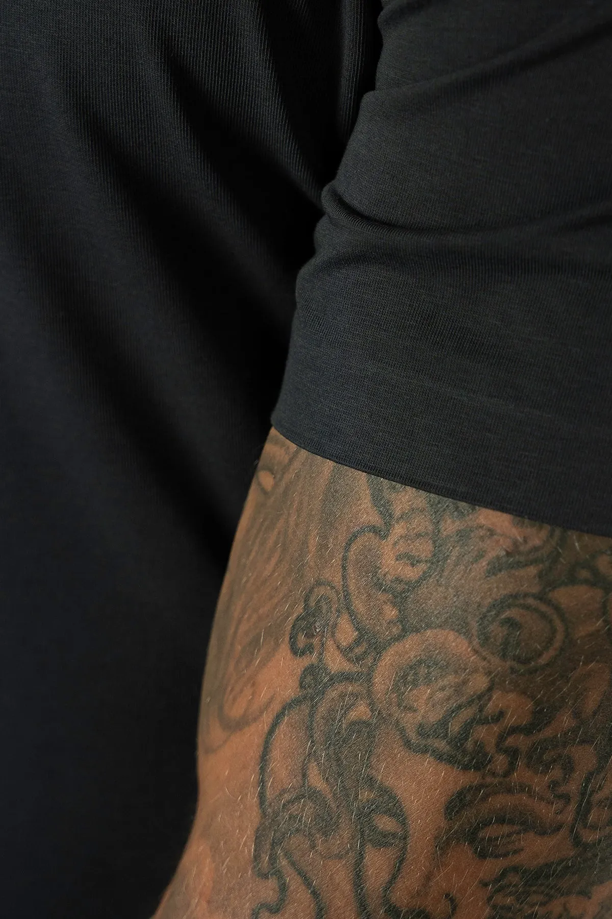 THE LAURO T SHIRT - BASIC SEAMLESS