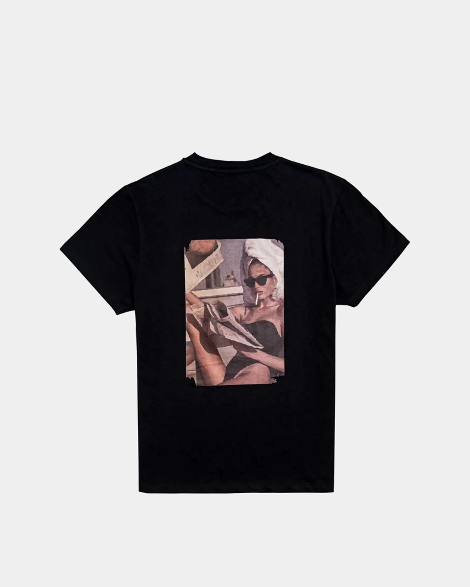 'The Vintage Beauty' T-shirt